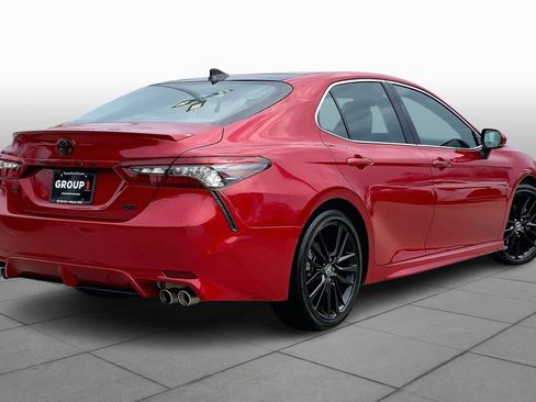 Used 2021 Toyota Camry XSE image 13