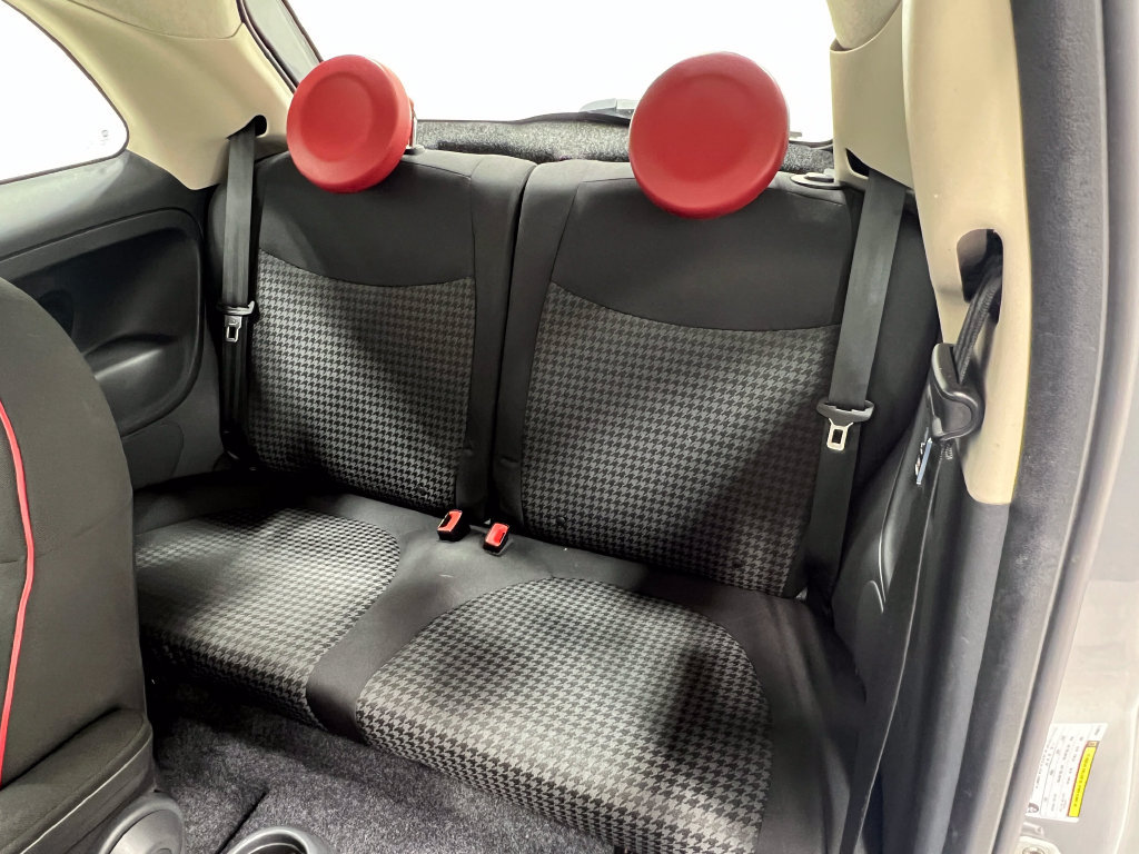 Used 2017 FIAT 500 Pop w/ Sport Appearance Package FWD image 29