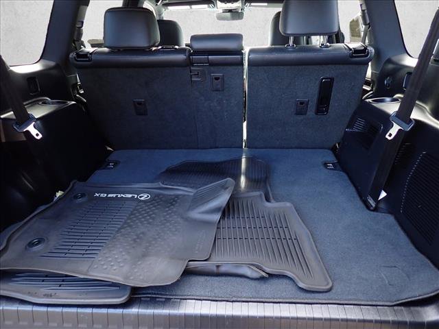 Used 2021 Lexus GX 460 Luxury w/ Accessory Package AWD/4WD image 8