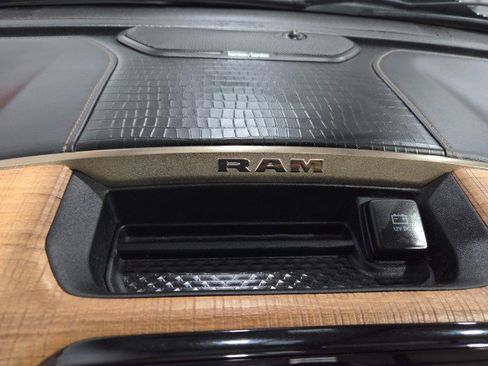 Used 2020 RAM 2500 Limited image 63