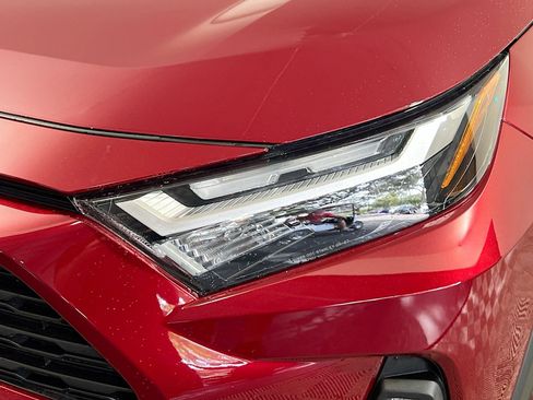 Used 2024 Toyota RAV4 XLE Premium image 12