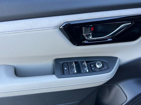 New 2025 Subaru Forester Limited image 11