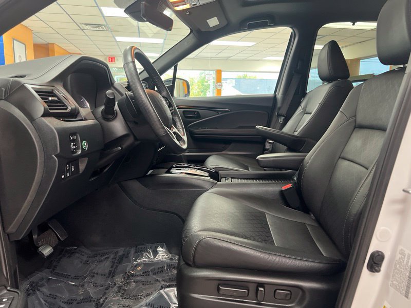 Used 2023 Honda Passport Elite image 19