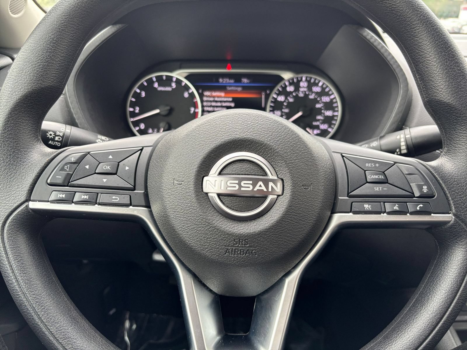 Used 2025 Nissan Sentra SV FWD image 25