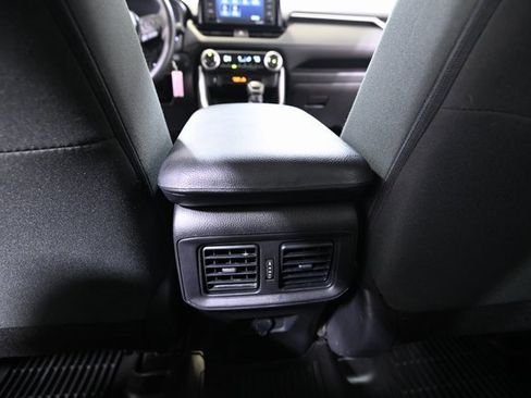 Used 2020 Toyota RAV4 LE image 30