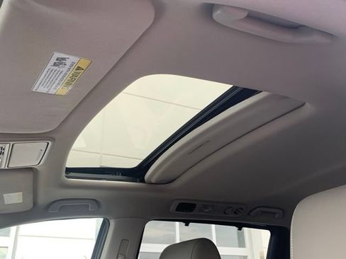 Used 2014 Honda Odyssey EX-L image 7