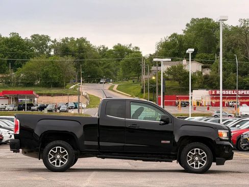 Used 2018 GMC Canyon All Terrain w/ Trailering Package AWD/4WD image 6