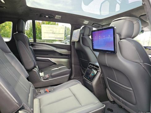 New 2026 Cadillac Escalade IQ Sport 2 w/ LPO, ONYX Package AWD/4WD image 14