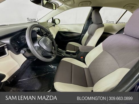 Used 2023 Toyota Corolla LE image 19