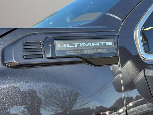 Used 2024 GMC Sierra 2500 Denali Ultimate w/ Max Trailering Package image 40