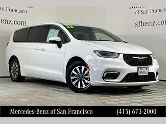 Used 2023 Chrysler Pacifica Touring-L FWD 360° Tour