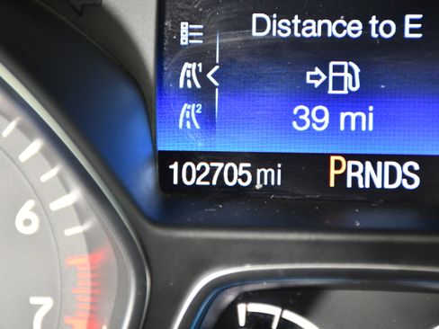 Used 2019 Ford Escape SEL image 17