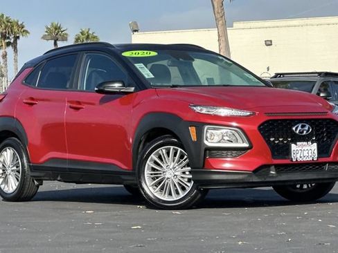 Used 2020 Hyundai Kona SEL FWD image 2