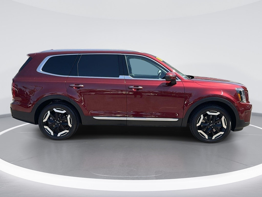 Used 2024 Kia Telluride S w/ S Sunroof Package AWD/4WD image 3