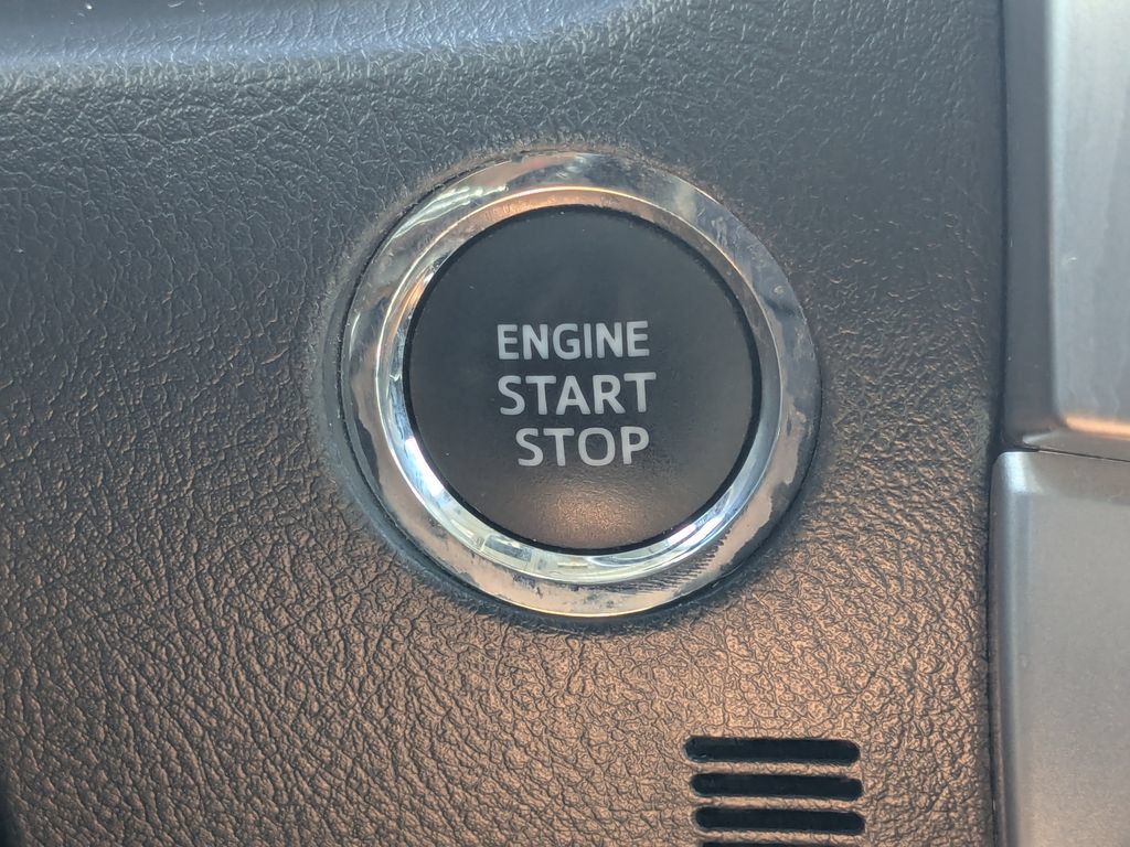 Used 2023 Toyota 4Runner Limited AWD/4WD image 15