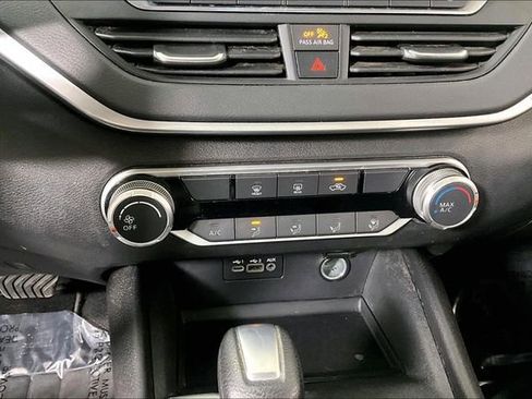 Used 2020 Nissan Altima 2.5 S image 32