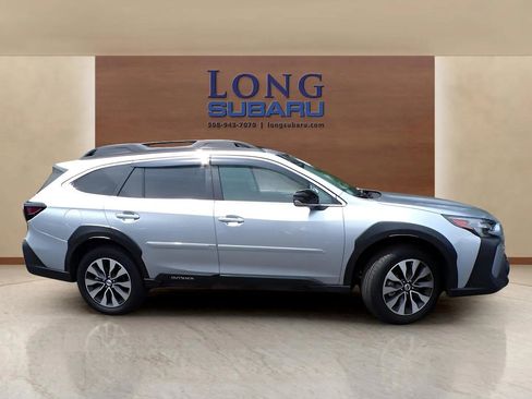 Certified 2025 Subaru Outback Limited image 6