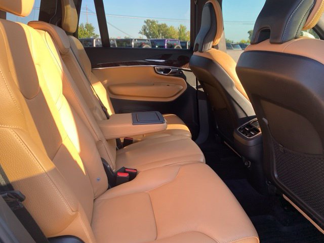 Used 2019 Volvo XC90 T6 Momentum w/ Advanced Package AWD/4WD image 21
