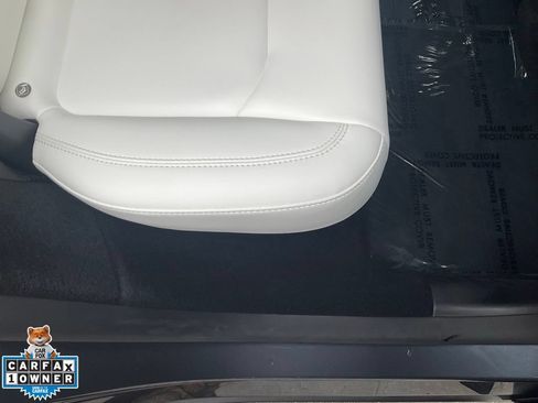 Used 2023 Tesla Model Y Long Range AWD/4WD image 50