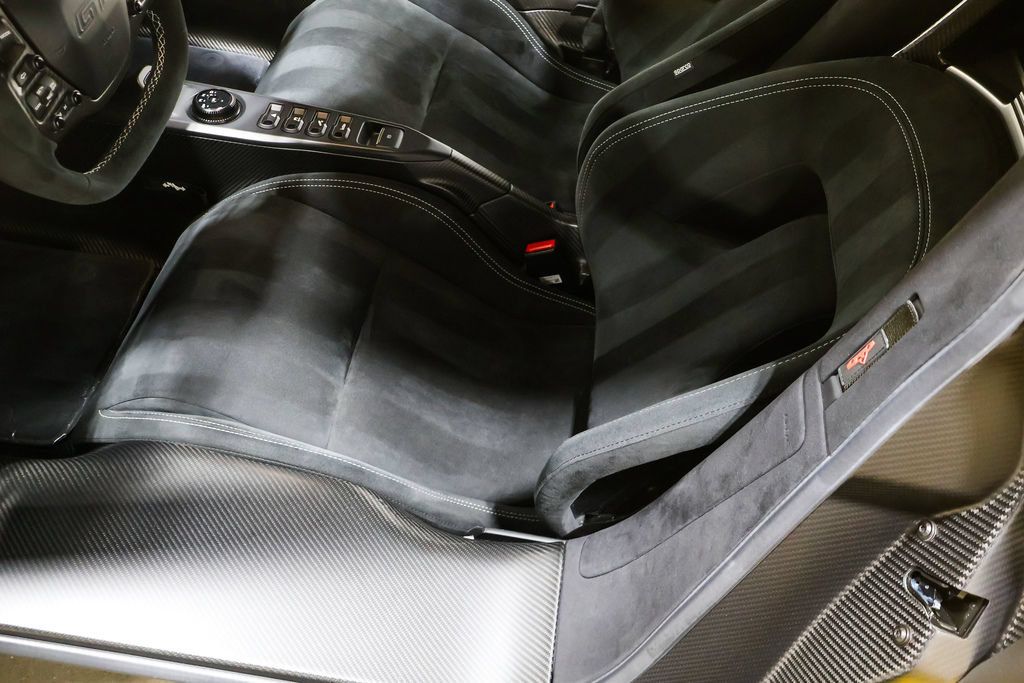 Used 2020 Ford GT Carbon Series RWD image 50
