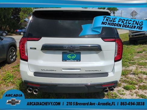 Used 2023 GMC Yukon Denali Ultimate AWD/4WD image 5