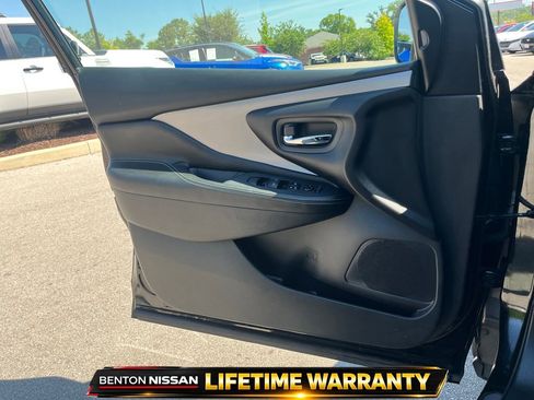 Used 2025 Cadillac CT5 Premium Luxury RWD image 12