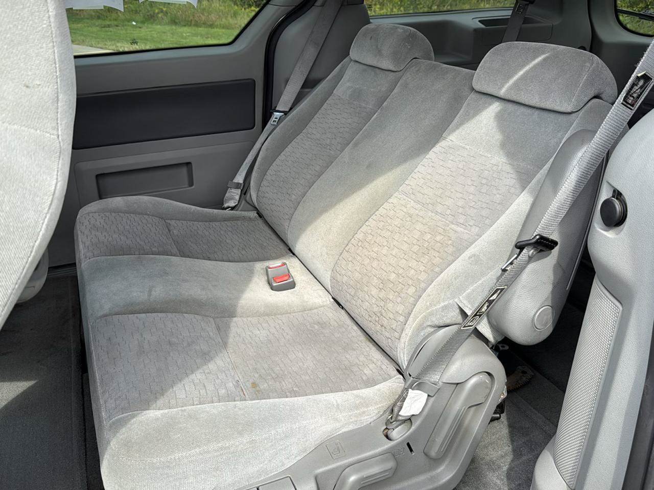 Used 2004 Ford Freestar SE FWD image 14