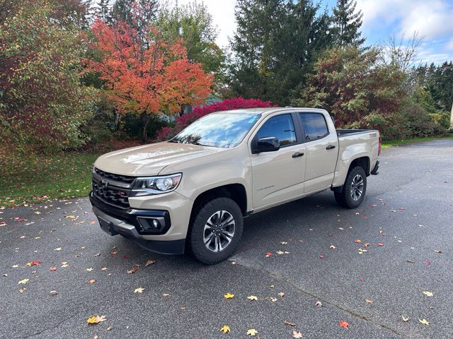 Used 2022 Chevrolet Colorado Z71 AWD/4WD image 7