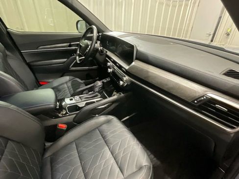 Used 2024 Kia Telluride EX X-Line image 16