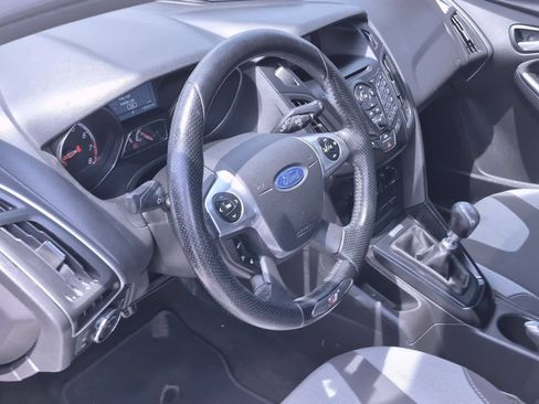 Used 2014 Ford Focus ST FWD image 10