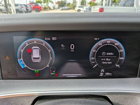 Certified 2026 Volkswagen Tiguan S FWD image 29