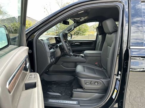 New 2026 Chevrolet Tahoe LT w/ Comfort Package image 2