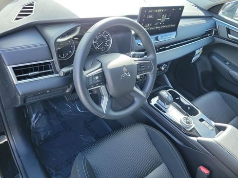 New 2026 Mitsubishi Outlander ES AWD/4WD image 19