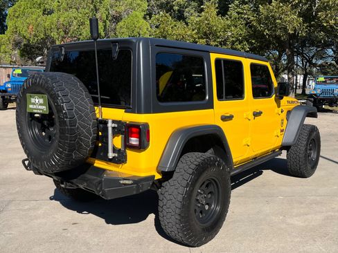 Used 2018 Jeep Wrangler Unlimited Rubicon image 18