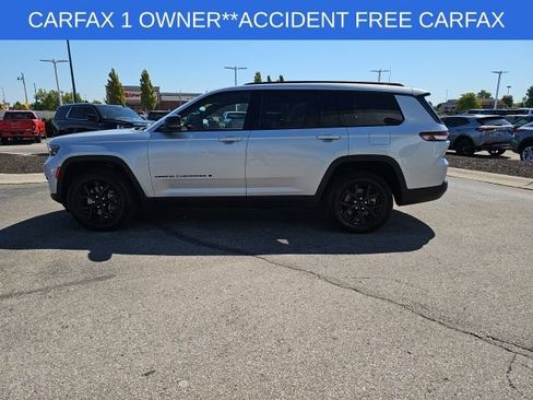 Used 2024 Jeep Grand Cherokee L Laredo image 12