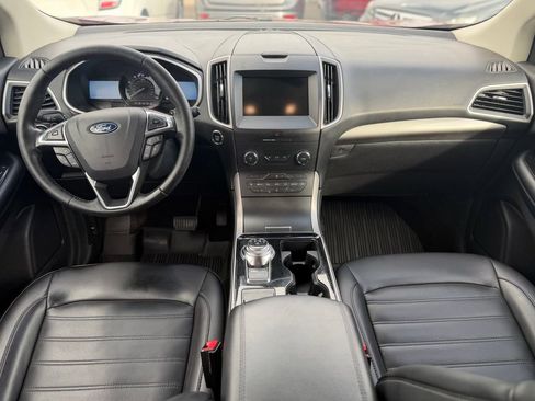 Used 2019 Ford Edge SEL w/ Equipment Group 201A AWD/4WD image 11