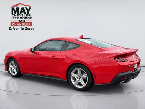 Used 2026 Ford Mustang Premium RWD image 5
