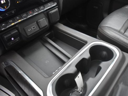 Used 2019 GMC Sierra 1500 Denali w/ Technology Package image 29