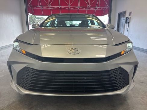 Used 2026 Toyota Camry LE image 2