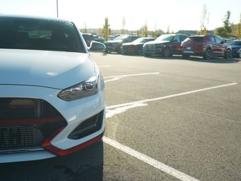 Used 2020 Hyundai Veloster N w/ Performance Package image 36