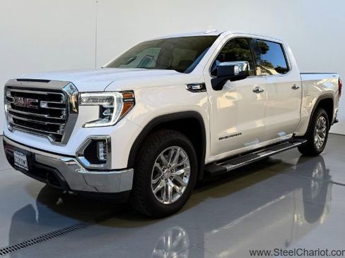 Used 2022 GMC Sierra 1500 SLT w/ SLT Premium Package image 2