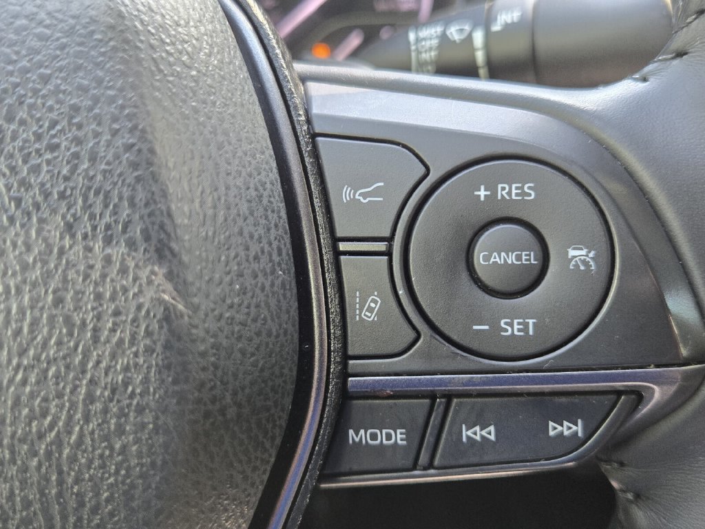 Used 2022 Toyota Camry SE w/ Audio Upgrade Package FWD image 26