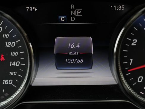 Used 2019 Mercedes-Benz E 300 4MATIC image 50