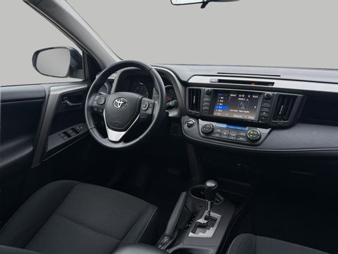 Used 2016 Toyota RAV4 XLE image 29