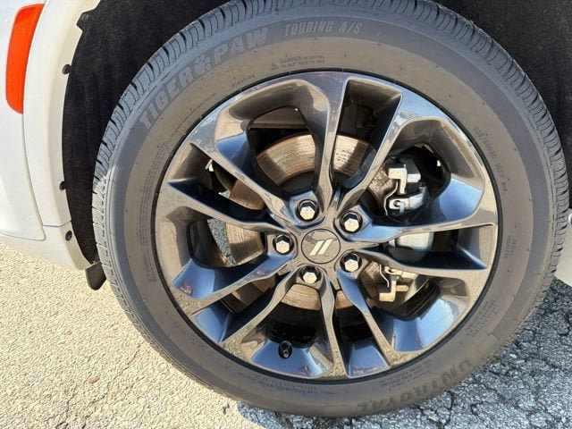 Used 2023 Dodge Durango GT AWD/4WD image 9