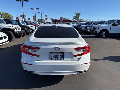 Used 2019 Honda Accord Sport image 3