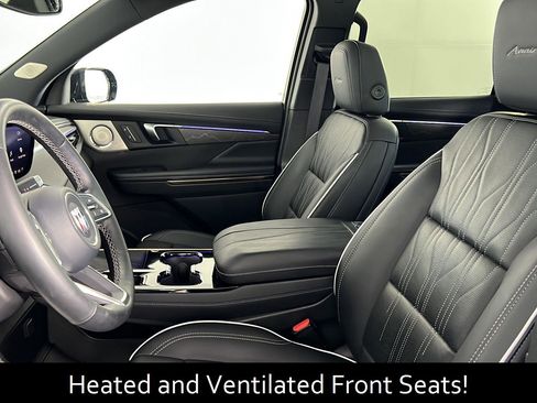 Used 2025 Buick Enclave Avenir w/ LPO, Floor Liner Package AWD/4WD image 2