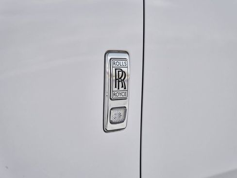 Used 2022 Rolls-Royce Ghost w/ Ghost Package AWD/4WD image 11