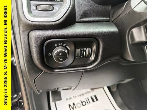 Used 2022 RAM 2500 Laramie AWD/4WD image 17