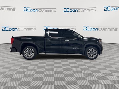 Used 2024 GMC Sierra 1500 Denali Ultimate image 12